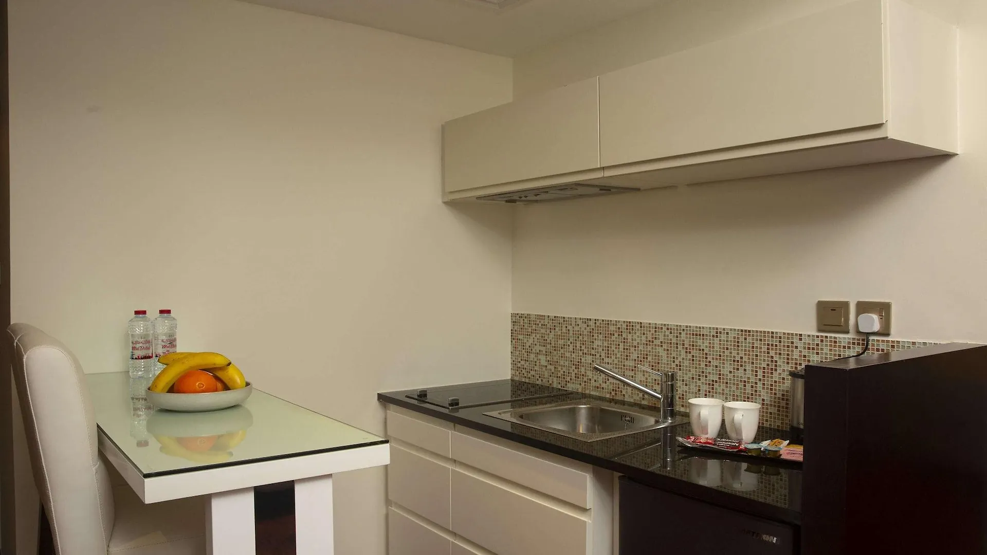 Number One Tower Suites Dubai 3*,  Förenade Arabemiraten