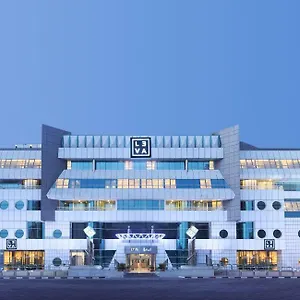 Leva And Suites, Opposite Downtown **** 두바이
